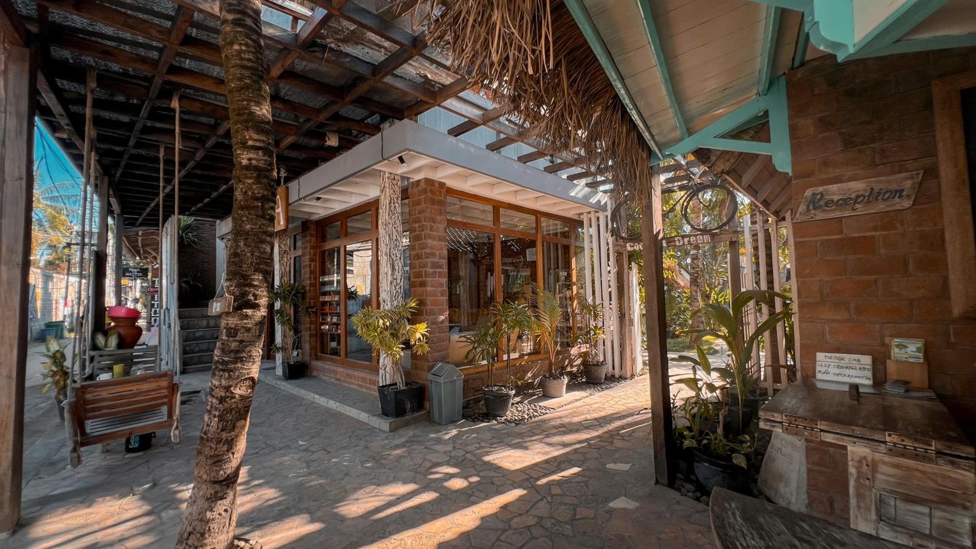 Hotel Coconut Dream Gili Trawangan Esterno foto