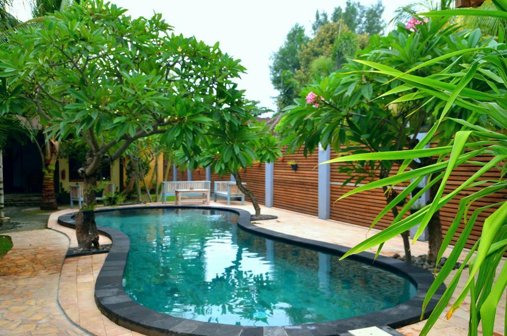 Hotel Coconut Dream Gili Trawangan Esterno foto